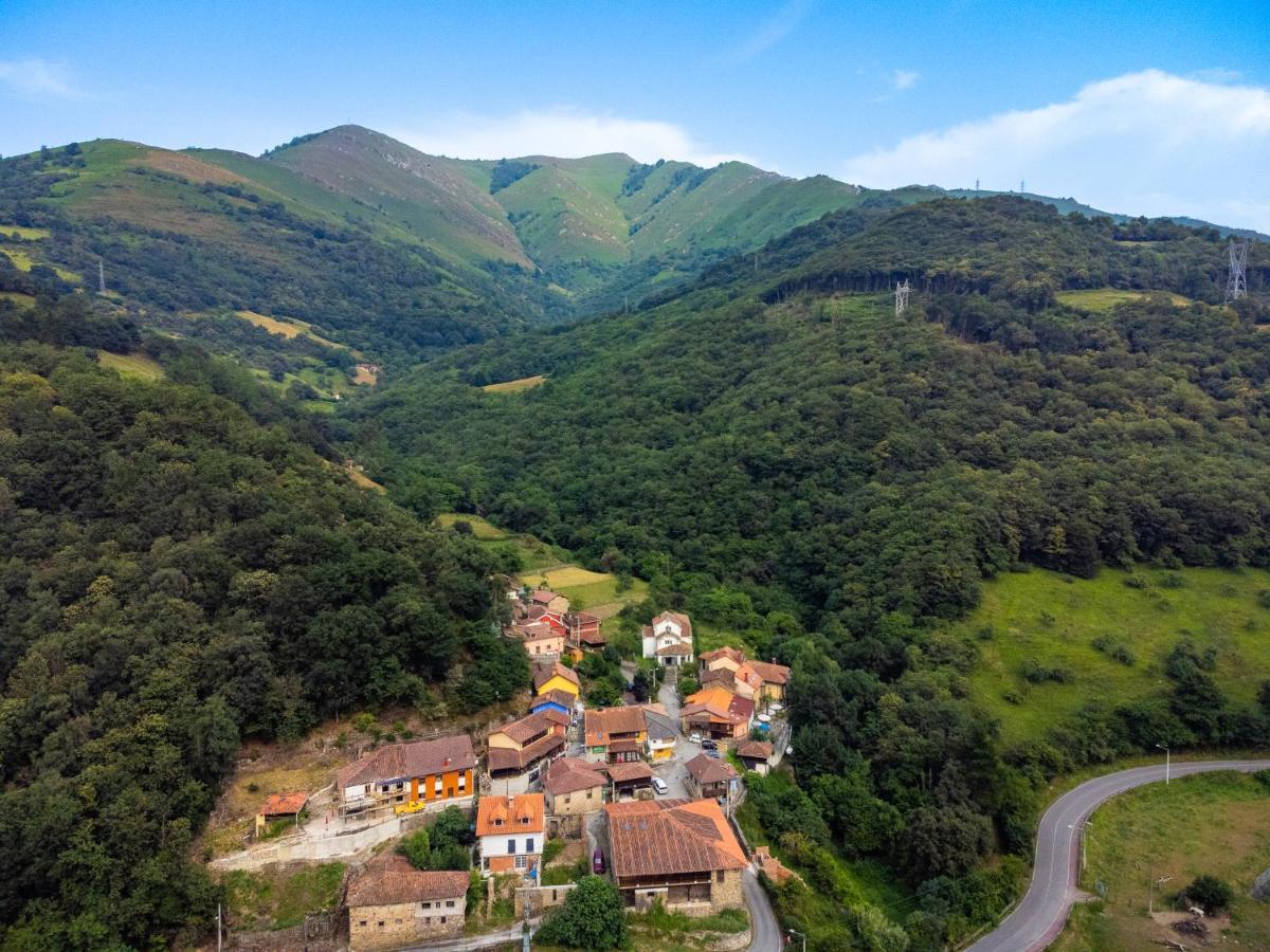 Apartamentos Rurales San Feliz Pola de Lena Εξωτερικό φωτογραφία