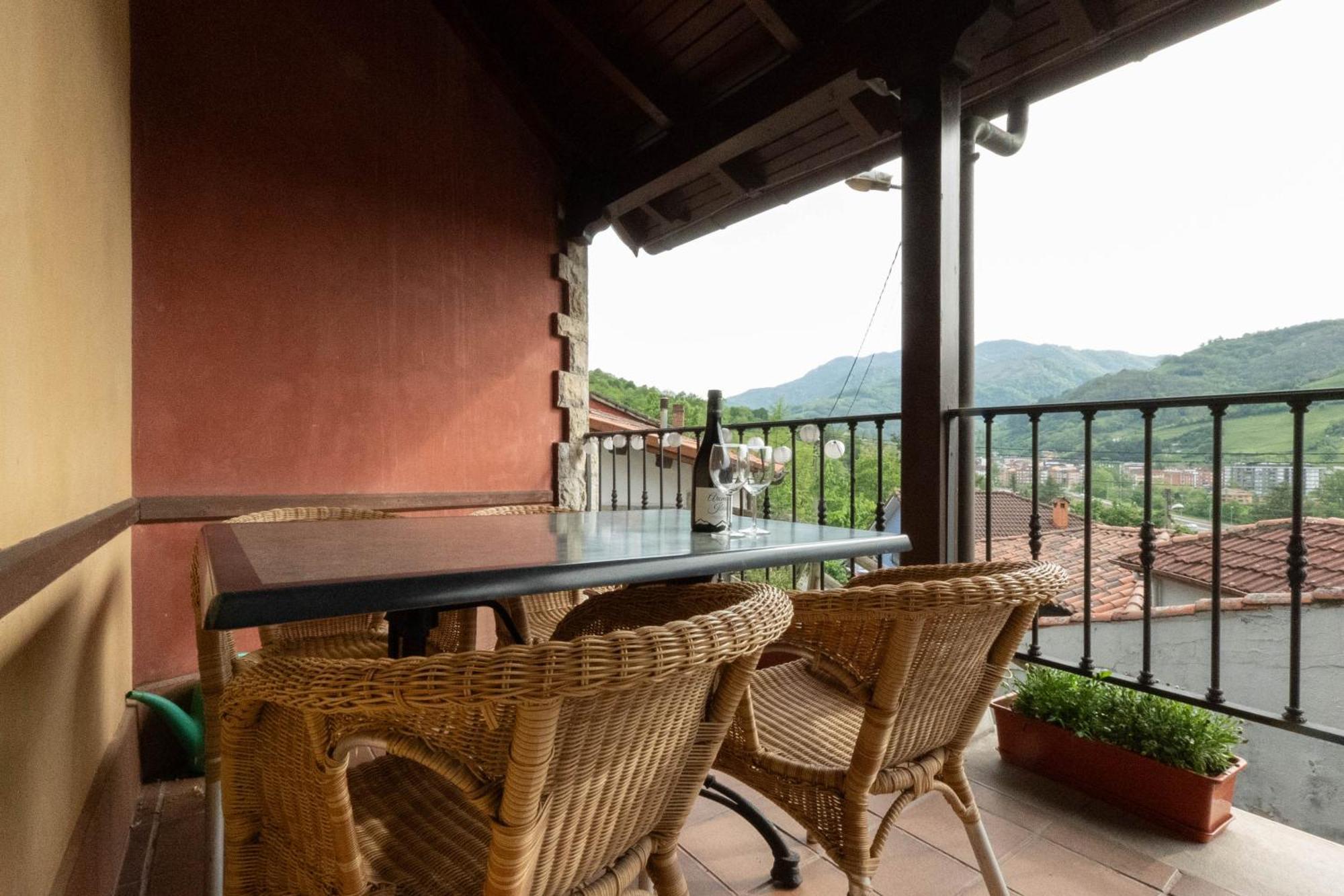Apartamentos Rurales San Feliz Pola de Lena Εξωτερικό φωτογραφία