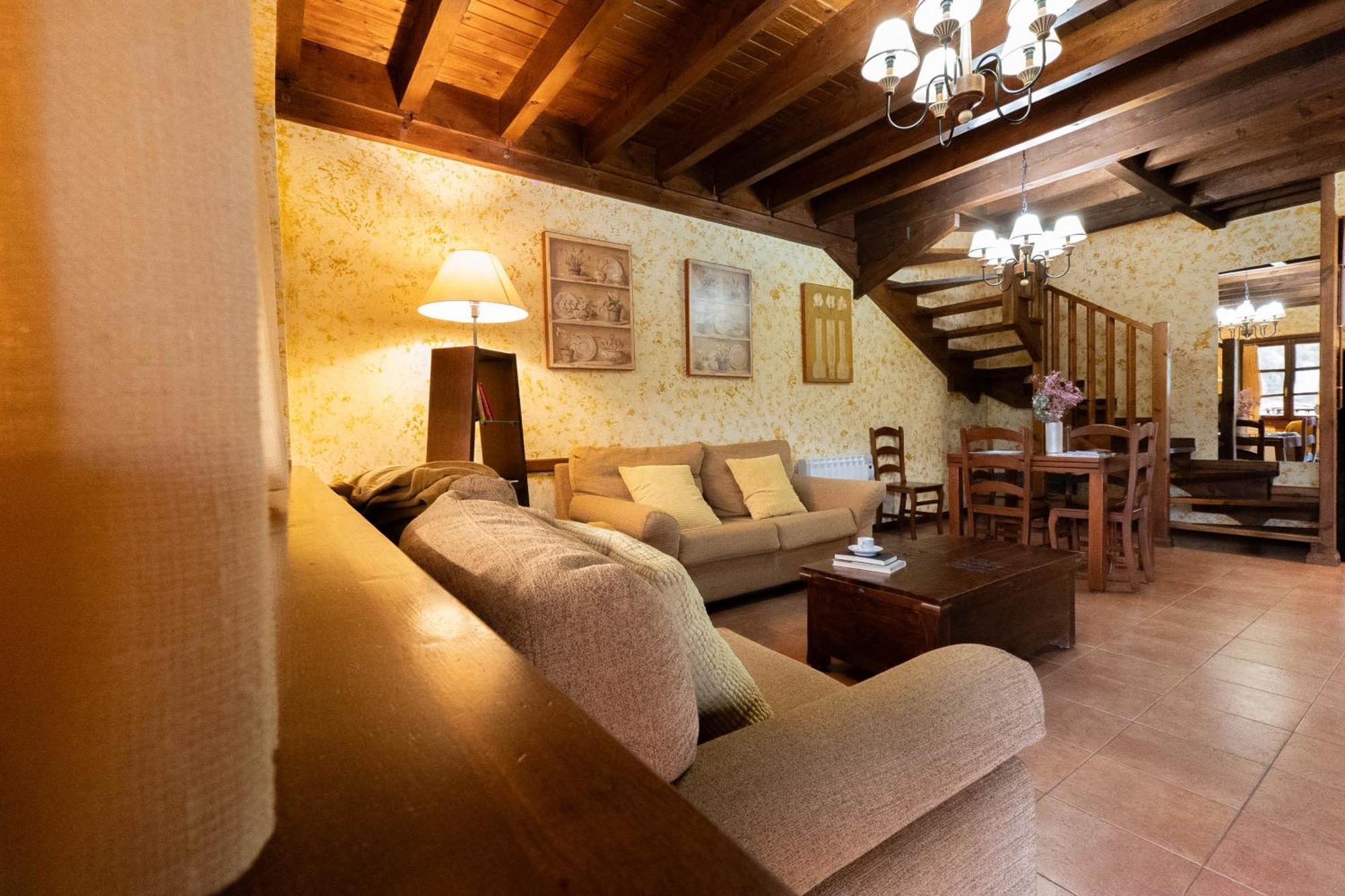 Apartamentos Rurales San Feliz Pola de Lena Εξωτερικό φωτογραφία
