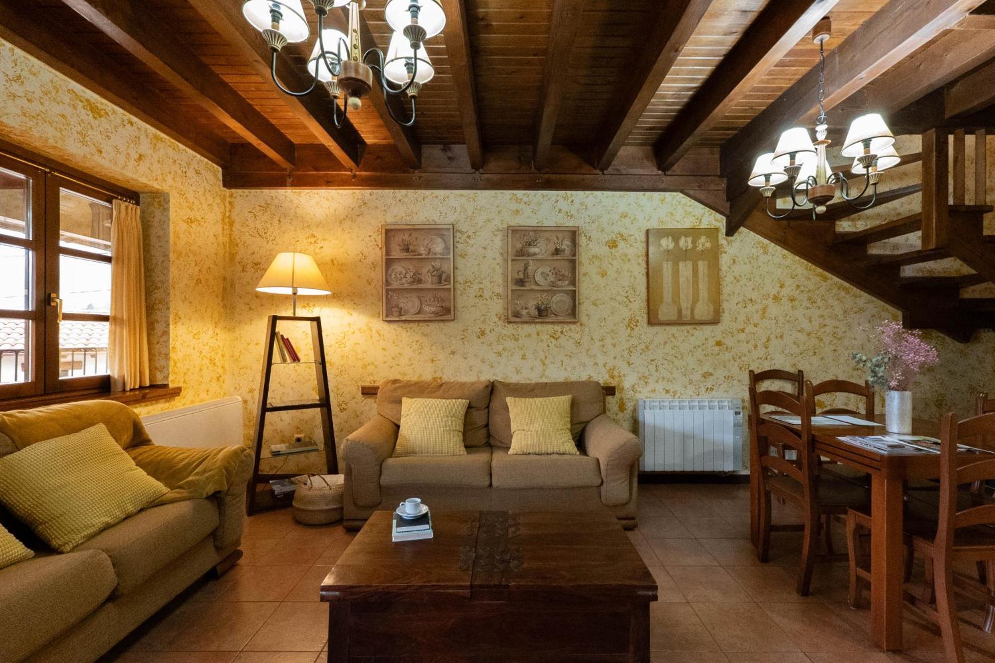 Apartamentos Rurales San Feliz Pola de Lena Εξωτερικό φωτογραφία